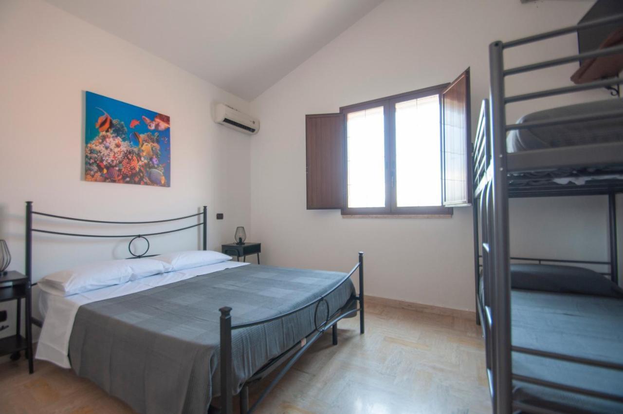 B&B Vittoria House 卡尔伦蒂尼 外观 照片